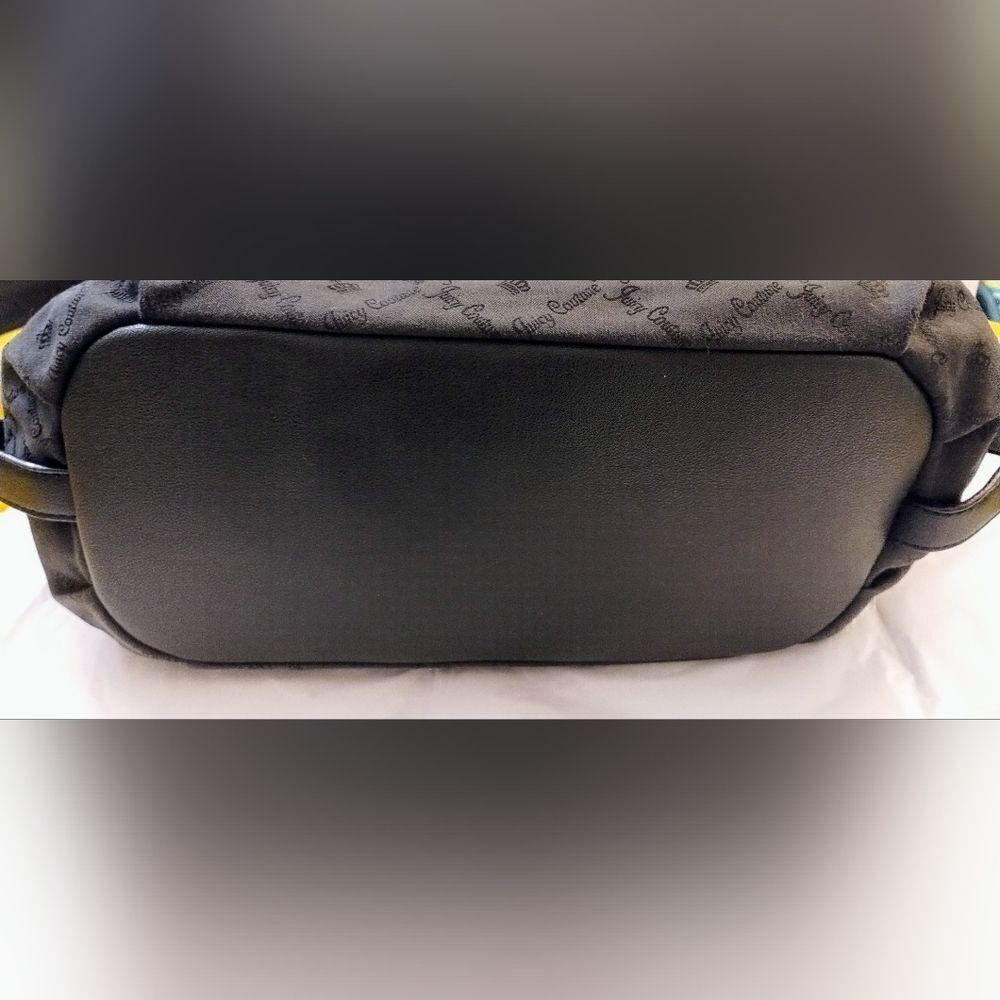 Juicy Couture Classic Black Bag w/Gold Accents - Picture 11 of 14